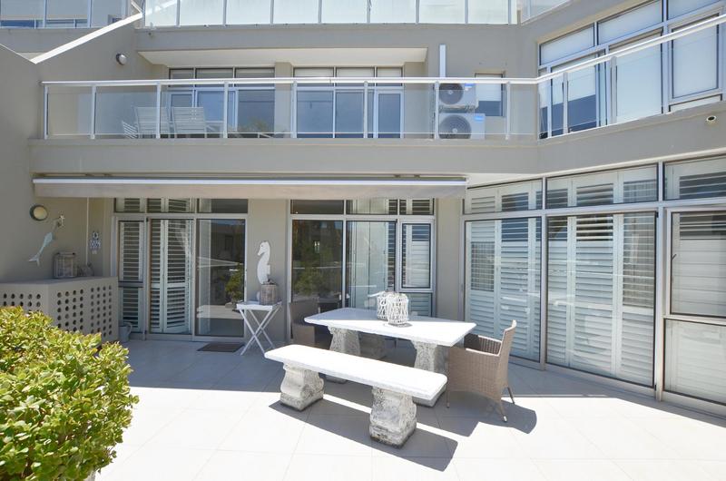 2 Bedroom Property for Sale in Dolphin Beach Western Cape
